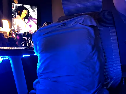 Snapshot of THEDICKBOY17 chatting on 09.15.25 THEDICKBOY17 online show from 09.15.25