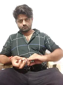 Snapshot of urhotboymeet chatting on 10.16.25 urhotboymeet online show from 10.16.25