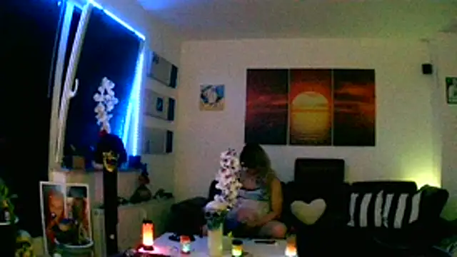 hellgirl1980 online show from 11.10.25