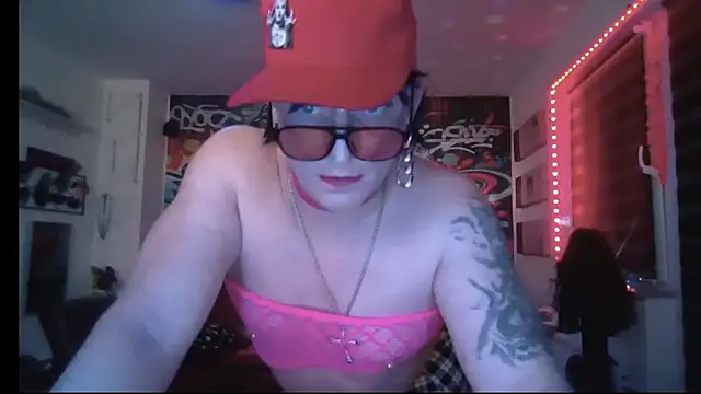 hellgirl1980 online show from 05.18.26