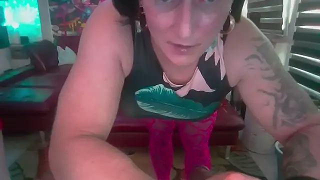 hellgirl1980 online show from 07.16.26