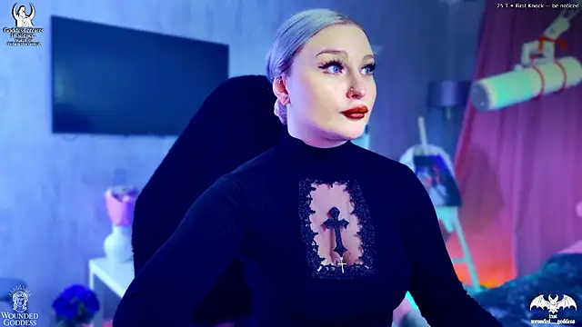 Snapshot of Wounded_Goddess_ chatting on 02.03.26 Wounded Goddess online show from 02.03.26