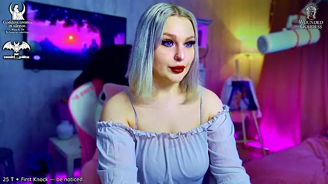 Snapshot of Wounded_Goddess_ chatting on 02.06.26 Wounded Goddess online show from 02.06.26