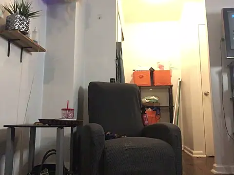 littyleesh1 online show from 09.14.25