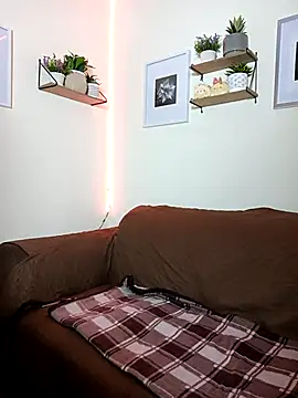 Snapshot of Noha_Whiitee chatting on 09.20.25 Noha Whiitee online show from 09.20.25