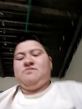 Snapshot of Noha_Whiitee chatting on 11.14.25 Noha Whiitee online show from 11.14.25