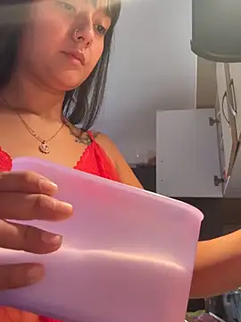charlottekiss99 online show from 05.06.26