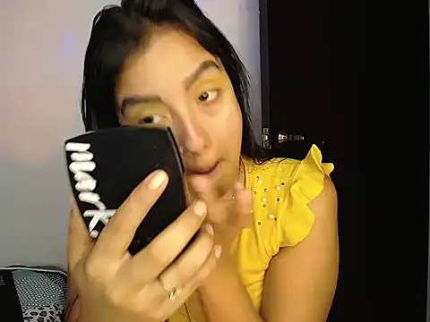 charlottekiss99 online show from 05.11.26
