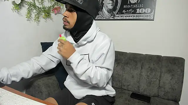 carl jhonson821 online show from 11.05.25