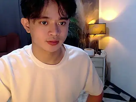 NautyBoyBrazeen 143 online show from 06.17.26