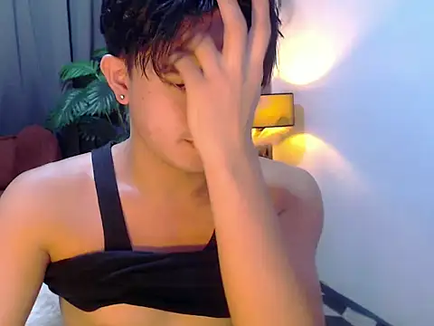 NautyBoyBrazeen 143 online show from 06.22.26