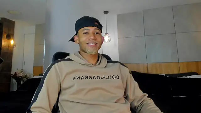 B Wild online show from 06.04.26