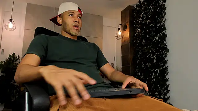 B Wild online show from 07.22.26