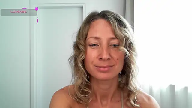 Snapshot of Paevoa chatting on 01.08.26 Paevoa online show from 01.08.26