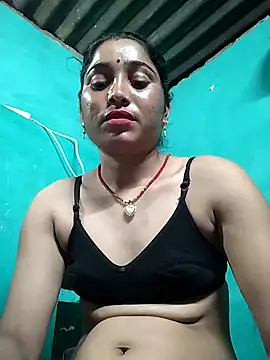 Snapshot of Hot_cupal chatting on 10.03.25 Hot cupal online show from 10.03.25