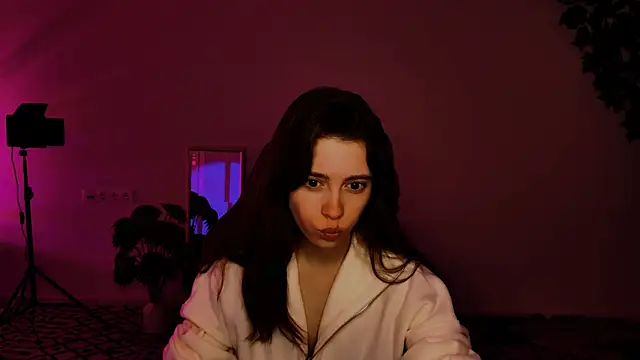 Yoka paradoXXX online show from 10.01.25