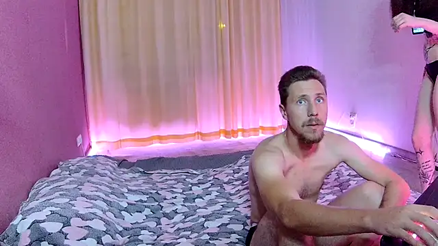 Snapshot of AsahyKourr chatting on 10.05.25 AsahyKourr online show from 10.05.25