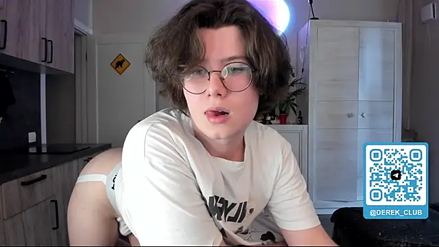 Derek Shameless online show from 08.06.26