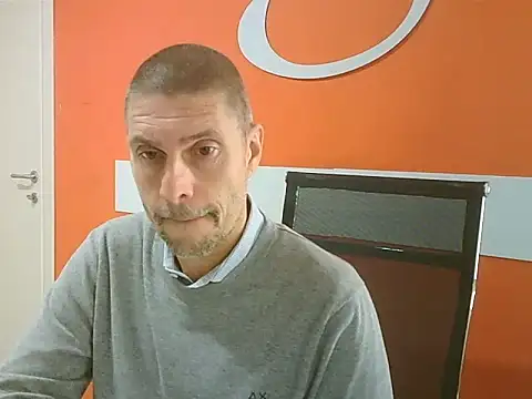 max79ve31 online show from 10.06.25