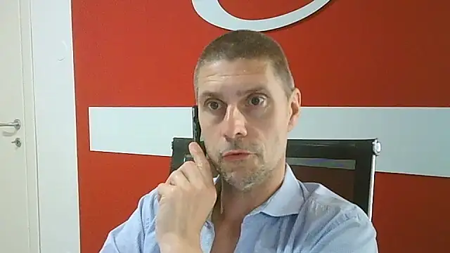 Snapshot of max79ve31 chatting on 06.11.26 max79ve31 online show from 06.11.26