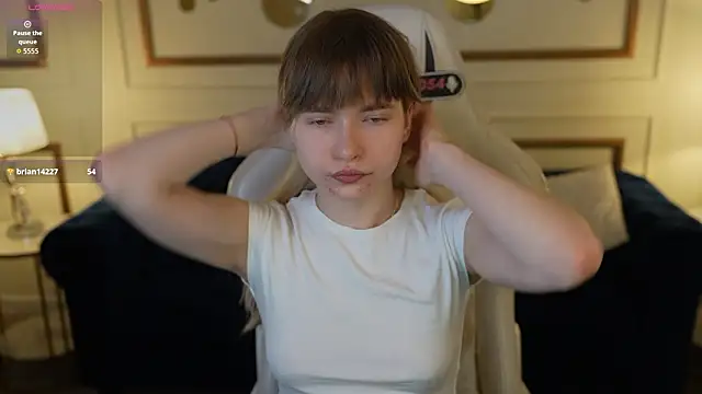 Snapshot of Ava_kiss054 chatting on 02.07.26 Ava kiss054 online show from 02.07.26