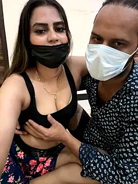 Snapshot of Hot_Taniya69 chatting on 09.18.25 Hot Taniya69 online show from 09.18.25