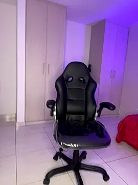 SofiaLust Eup online show from 10.26.25