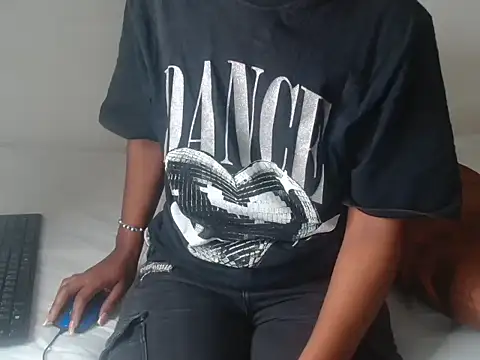 AshleyT255 online show from 10.16.25