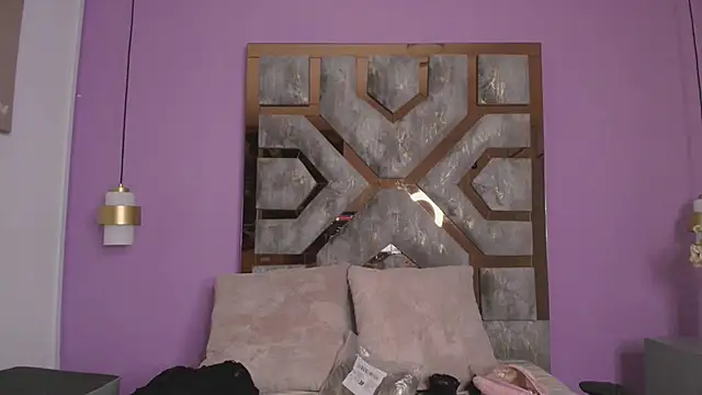 Electra Gosselin online show from 10.20.25