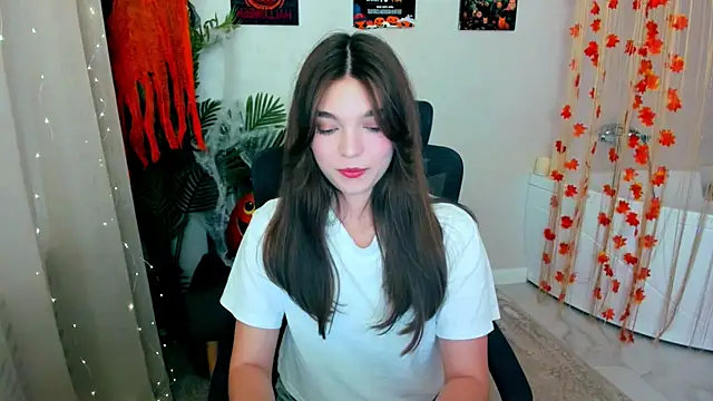 DivineAmour online show from 10.16.25