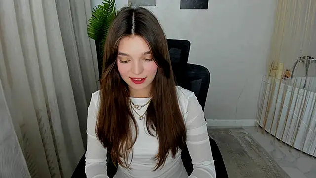 DivineAmour online show from 11.18.25