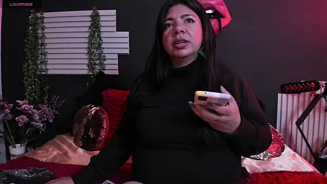 kinky momm online show from 07.08.26