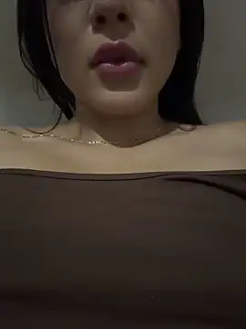 Dafne Hillss online show from 07.31.26