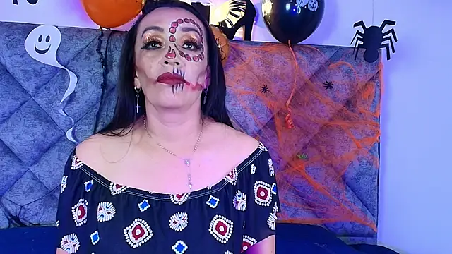 Shantey Laurent online show from 11.01.25