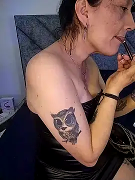 Shantey Laurent online show from 12.02.25