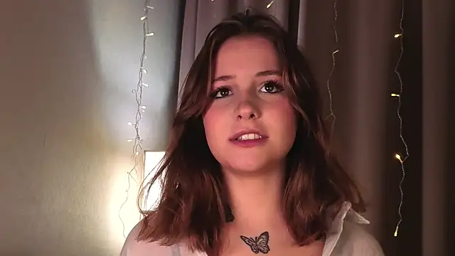 Snapshot of LoveSeekins chatting on 02.04.26 LoveSeekins online show from 02.04.26