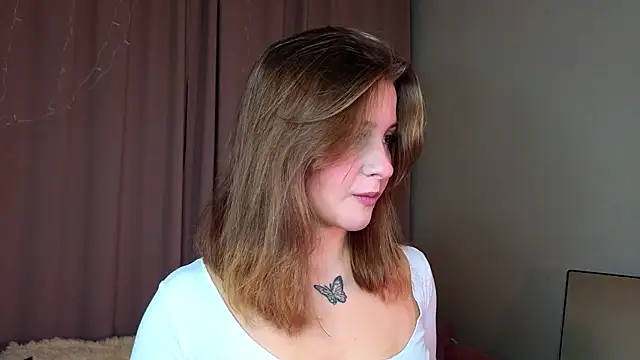 Snapshot of LoveSeekins chatting on 02.13.26 LoveSeekins online show from 02.13.26