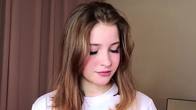 Snapshot of LoveSeekins chatting on 02.27.26 LoveSeekins online show from 02.27.26