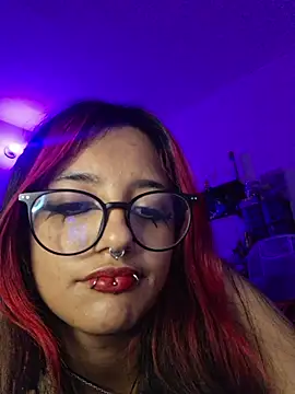 carolinerue online show from 04.27.26