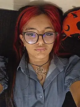 carolinerue online show from 06.26.26