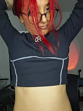 carolinerue online show from 07.15.26