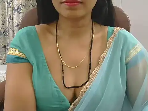 MISS SOMIYA online show from 04.15.26