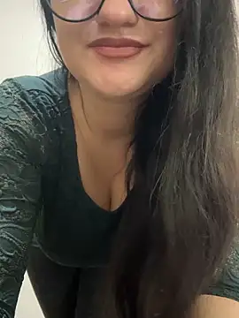 Molly-molly- online show from 10.06.25