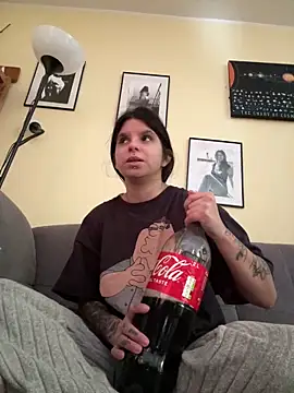 Snapshot of Brutecia2002 chatting on 02.17.26 Brutecia2002 online show from 02.17.26