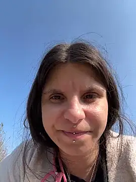 Snapshot of Brutecia2002 chatting on 03.11.26 Brutecia2002 online show from 03.11.26