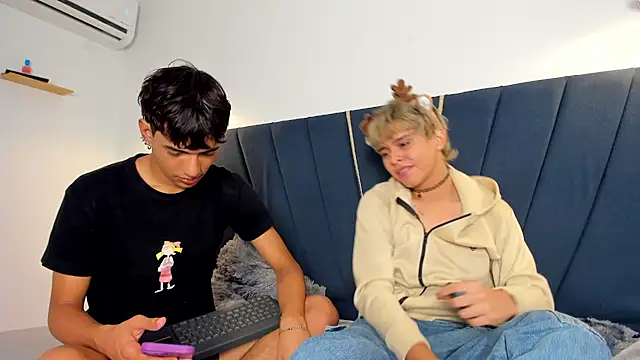 maicol cum23 online show from 11.25.25