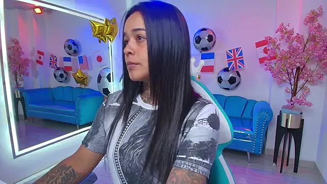 Black roseee online show from 06.16.26