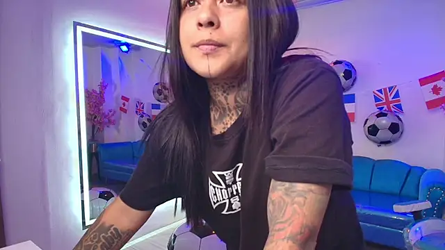 Black roseee online show from 06.23.26