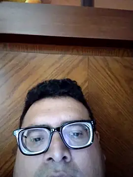 Santiagoqro85 online show from 09.12.25