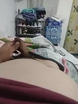 Snapshot of Santiagoqro85 chatting on 01.13.26 Santiagoqro85 online show from 01.13.26